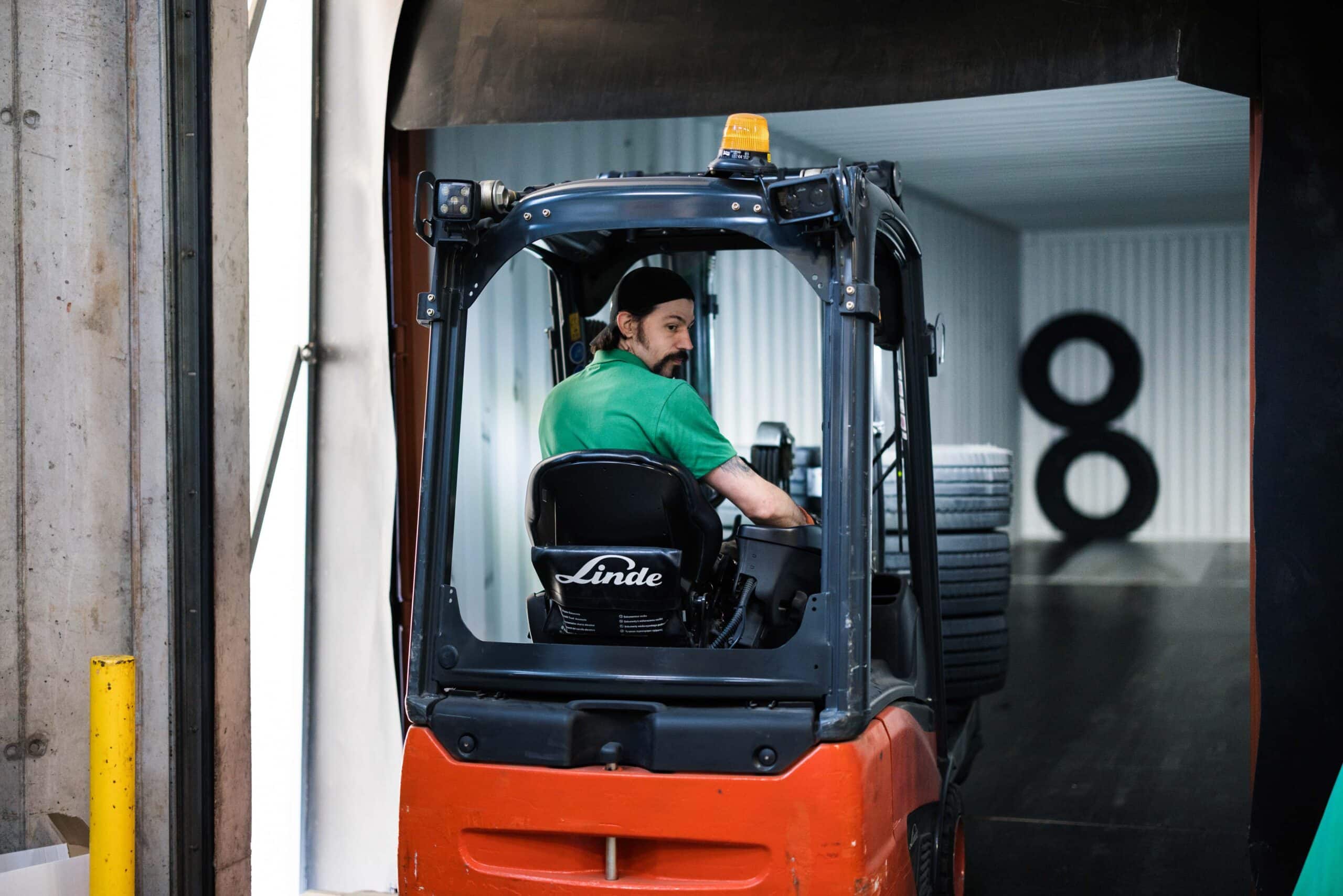 Holenstein Fotografie Logistik Schwarzenbach 47